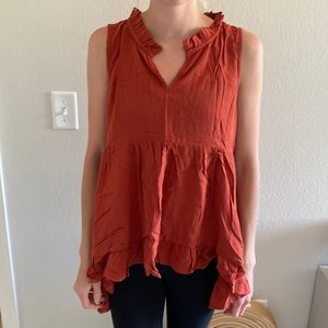 Nursing Queen adorable high low burnt orange top.